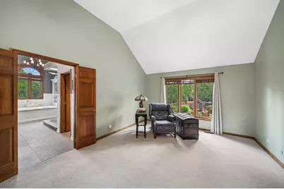 808 Lyndhurst Court, Naperville, IL 60563 - Photo 19