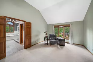 808 Lyndhurst Ct, Naperville, IL 60563 - Photo 19