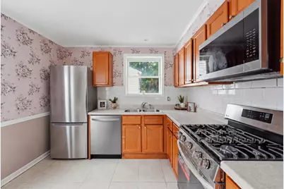 327 Marquette Street, Park Forest, IL 60466 - Photo 5