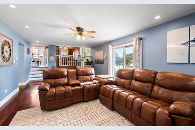 8930 Poplar Street, Tinley Park, IL 60487 - Photo 9