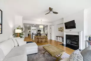 508 W Melrose St, Chicago, IL 60657 - Photo 5