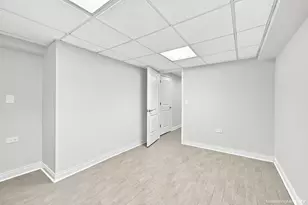 400 E Kensington Rd, Mount Prospect, IL 60056 - Photo 25