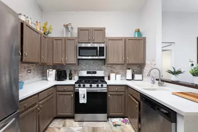 417 Travelaire Avenue, Naperville, IL 60565 - Photo 13