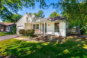417 Travelaire Ave, Naperville, IL 60565 - Photo 3