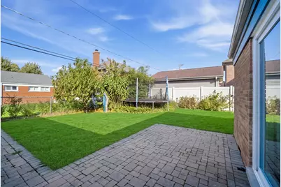 7032 Emerson Street, Morton Grove, IL 60053 - Photo 21
