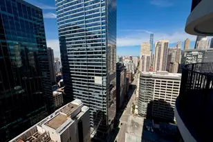 300 N State St, Chicago, IL 60654 - Photo 5