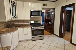 2340 W Thomas St, Chicago, IL 60622 - Photo 11