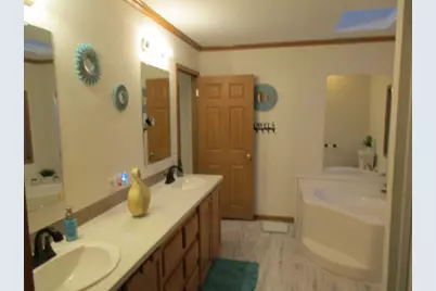 894 Meadowlark Circle, Sandwich, IL 60548 - Photo 9