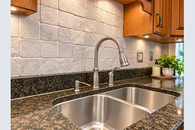 933 Country Lane, Buffalo Grove, IL 60089 - Photo 11