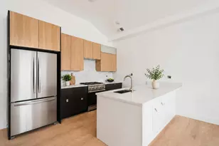 5302 S Prairie Ave, Chicago, IL 60615 - Photo 5