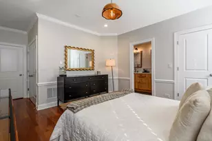 1043 W Monroe St, Chicago, IL 60607 - Photo 13