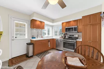 8811 N Merrill Street, Niles, IL 60714 - Photo 23