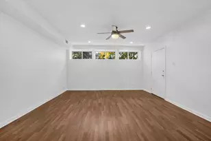 2937 N Washtenaw Ave, Chicago, IL 60618 - Photo 9