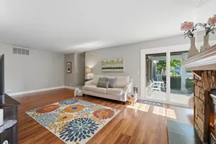 513 Green Bridge Ln, Prospect Heights, IL 60070 - Photo 9