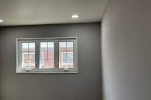 1823 W Hood Ave, Chicago, IL 60660 - Photo 5