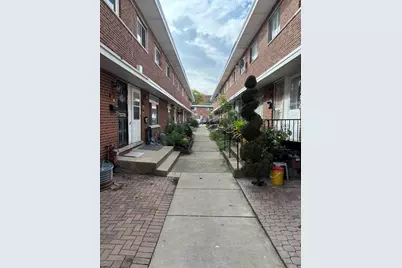 1823 W Hood Avenue #C, Chicago, IL 60660 - Photo 1