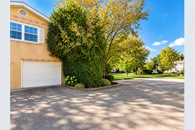 1140 Greenwood Circle #1140, Woodstock, IL 60098 - Photo 15