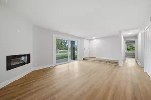 19405 Oakwood Ave, Country Club Hills, IL 60478 - Photo 3