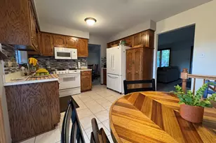13004 S Blossom Dr, Alsip, IL 60803 - Photo 9