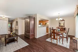 818 Butternut Ln, Mount Prospect, IL 60056 - Photo 7