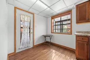 6413 Oak Forest Ave, Tinley Park, IL 60477 - Photo 11