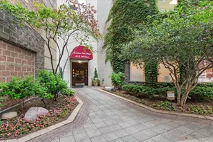 40 E 9th St, Chicago, IL 60605 - Photo 3