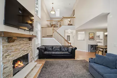 290 Oak Bluff Court, Wauconda, IL 60084 - Photo 5