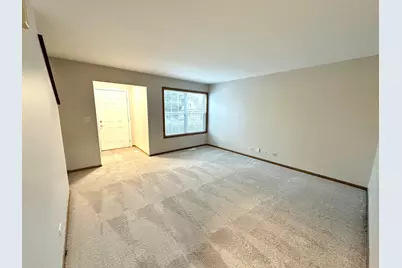 540 N Crystal Avenue #540, Elgin, IL 60123 - Photo 9