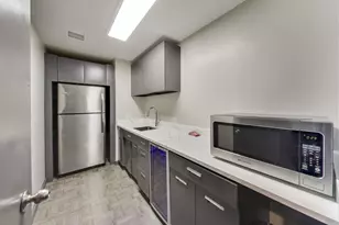 3600 N Lake Shore Dr, Chicago, IL 60613 - Photo 13