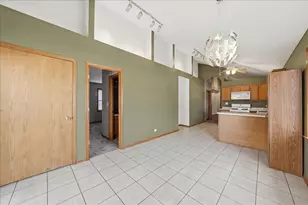 1218 Wilcox St, Joliet, IL 60435 - Photo 9