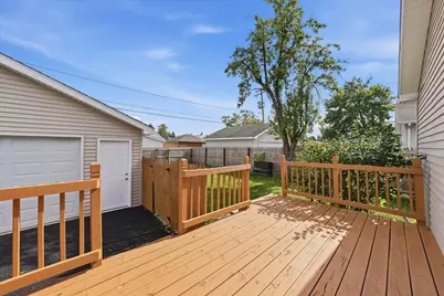 1218 Wilcox Street, Joliet, IL 60435 - Photo 21