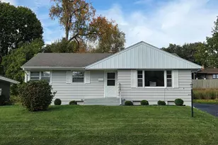 204 Warren Ave, Rockford, IL 61107 - Photo 1