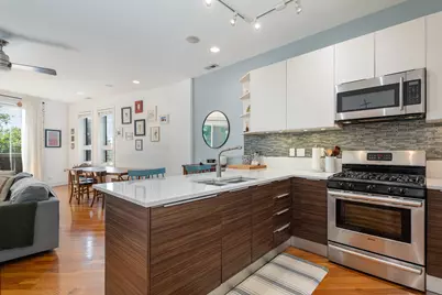 2818 W Chicago Avenue #2, Chicago, IL 60622 - Photo 11