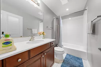 2537 Waterbury Lane, Buffalo Grove, IL 60089 - Photo 11