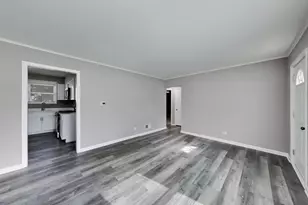 902 E Rockland Rd, Libertyville, IL 60048 - Photo 5