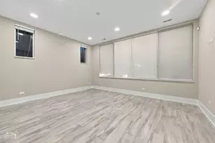 1716 N California Ave, Chicago, IL 60647 - Photo 25