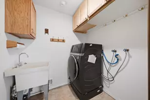 2924 Acorn Ln, Northbrook, IL 60062 - Photo 17