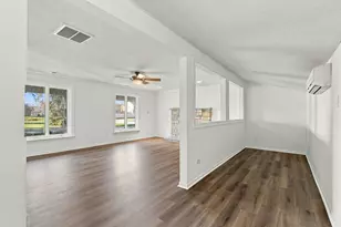8941 Chadbourn Dr, Orland Park, IL 60462 - Photo 9