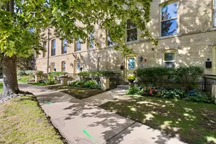 155 Whistler Rd, Highland Park, IL 60035 - Photo 1