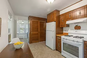1201 Lincoln Ave, Fox River Grove, IL 60021 - Photo 9