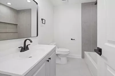 7914 S Essex Avenue, Chicago, IL 60617 - Photo 23