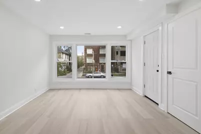 7914 S Essex Avenue, Chicago, IL 60617 - Photo 5