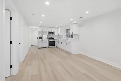 7914 S Essex Avenue, Chicago, IL 60617 - Photo 7