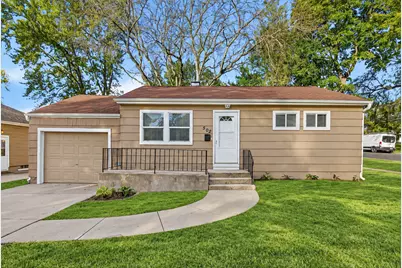 502 S 3rd Street, West Dundee, IL 60118 - Photo 1