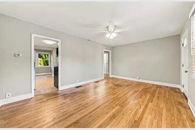 502 S 3rd Street, West Dundee, IL 60118 - Photo 3