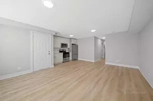 2702 S Homan Ave, Chicago, IL 60623 - Photo 3
