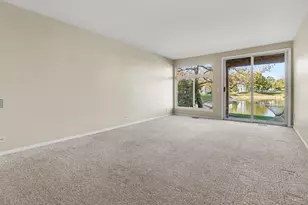 1016 Spring Ct, Darien, IL 60561 - Photo 5