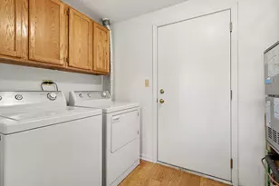 1016 Spring Ct, Darien, IL 60561 - Photo 17