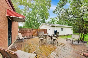 2183 Laura Ln, Des Plaines, IL 60018 - Photo 19