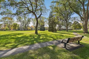617 Edinburgh Ln, Prospect Heights, IL 60070 - Photo 25